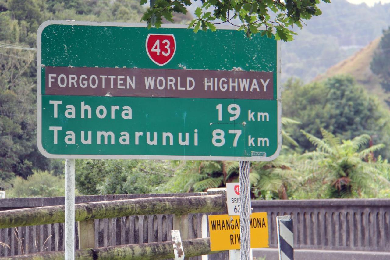 Whanga Butcher Shop Whangamomona Экстерьер фото